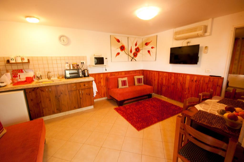 Villa Elimelech Bapardes à Sheʼar Yashuv Chambre photo